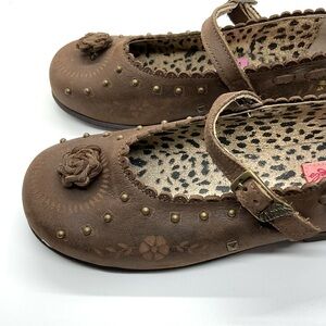 Roberto Cavalli girls brown leather Mary Jane “Angels” collection NWT